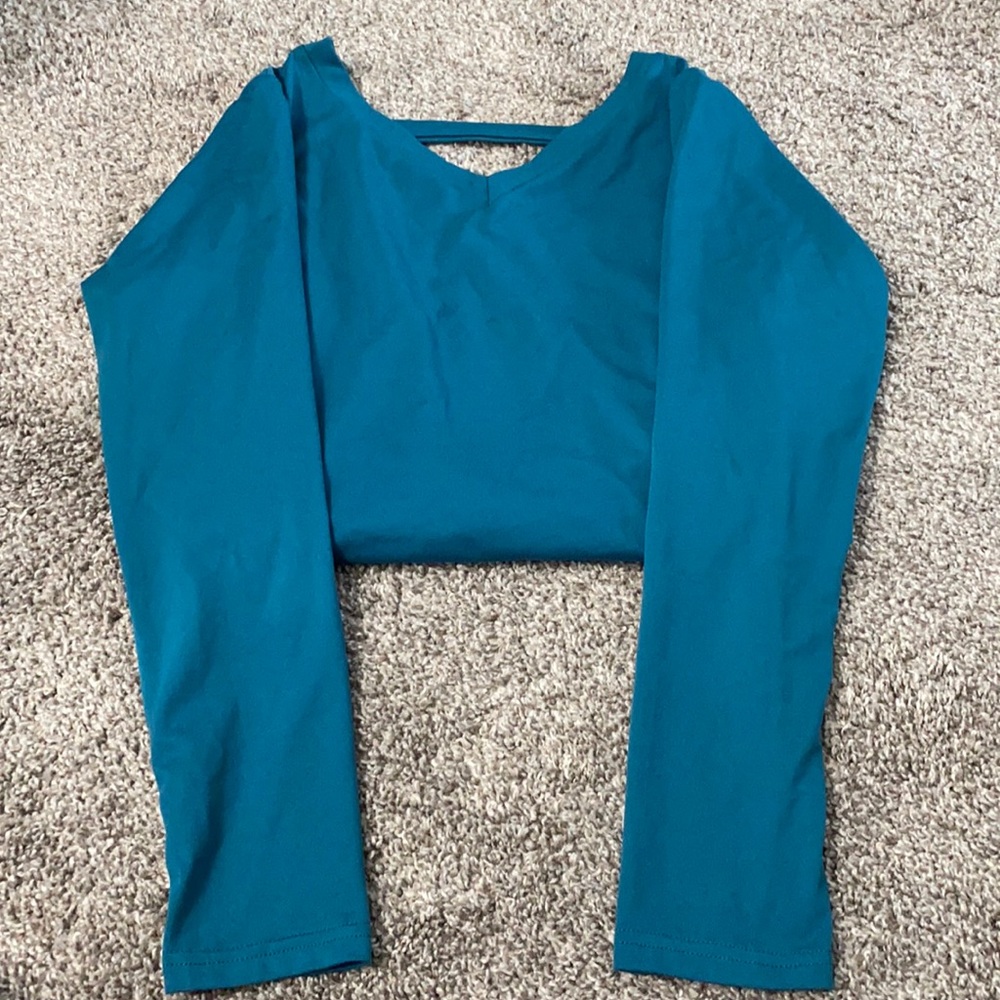 Women’s workout top
